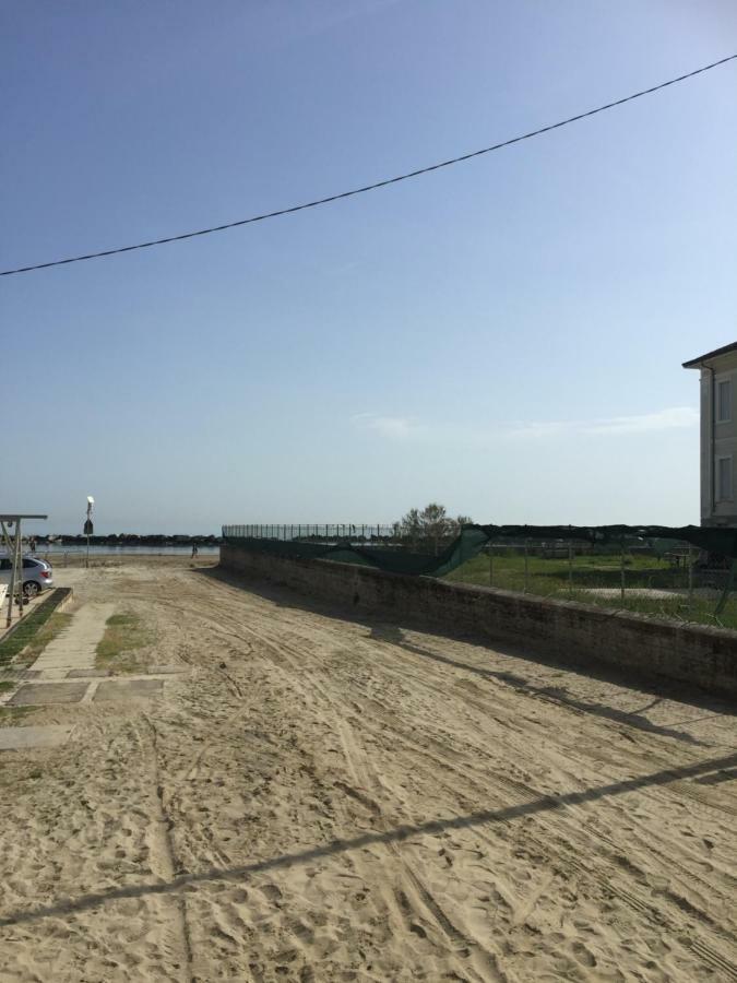 Il Rifugio Del Pescatore Apartment Rimini Bagian luar foto